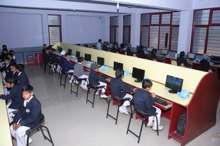Children Memorial Dav Public School-Computer-Lab