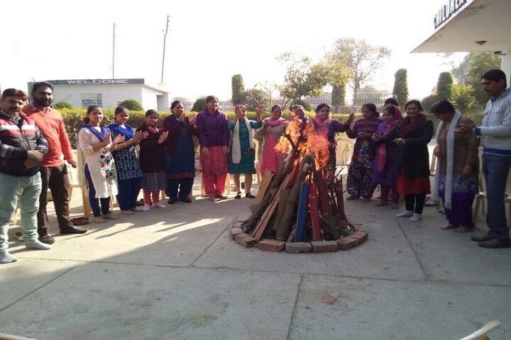 Children Memorial Dav Public School-Lohri-Celebrations