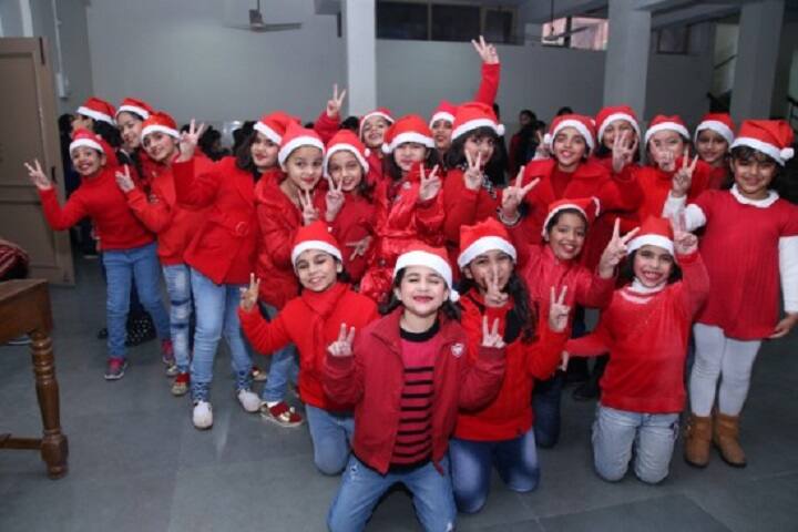 Convent Of Jesus And Mary-X-Mass