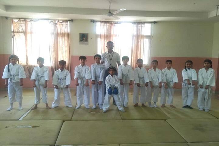 Cygnus High World School-Sports2