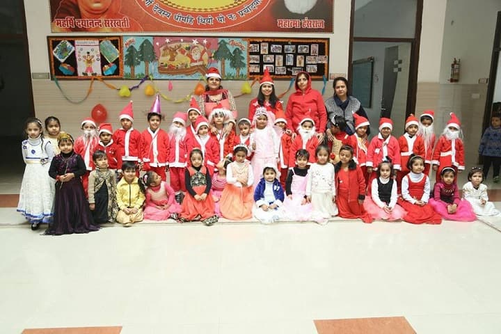 D A V Centenary Public School-X-Mass