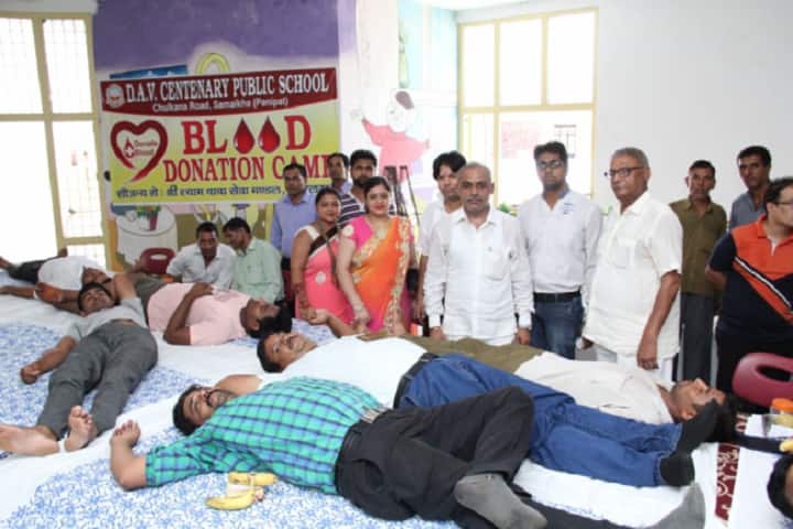 D A V Centenary Public School-Blood-Donation-Camp
