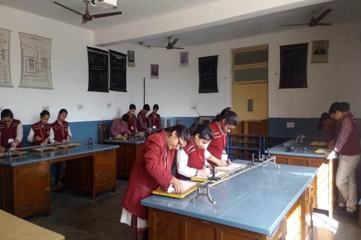 D A V Centenary Public School-Lab1