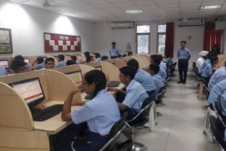 D C Model Senior Secondary School-Computer Lab