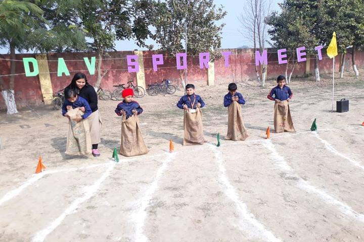 DAV Centenary Public School-Games