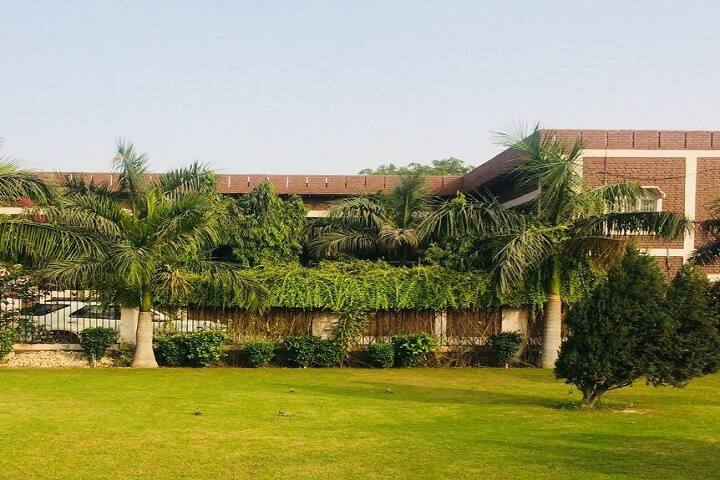 D R A Senior Secondary School-Campus-View