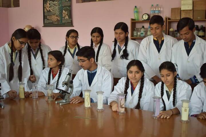 DVM High School-Biology Lab