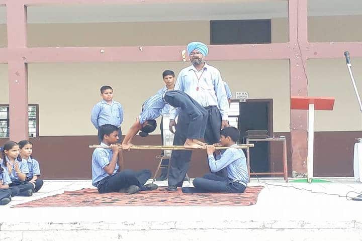 Daffodil Public School-Yoga Day