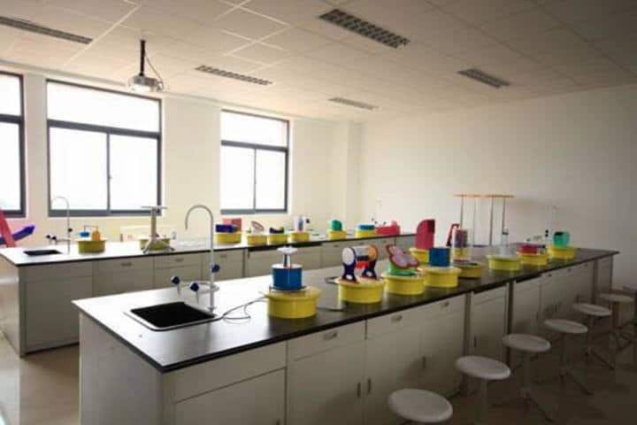 Dalamwala Public School-Lab