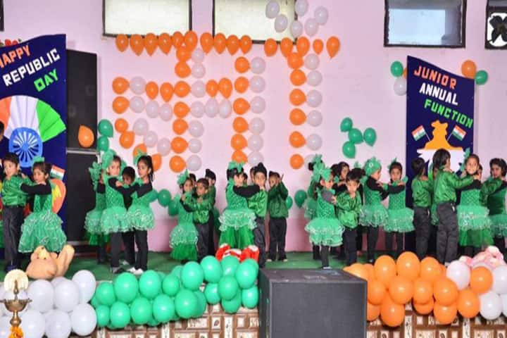 Dav Centenary Public School-Independence Day