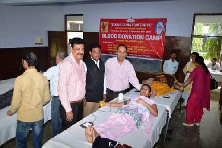 Dav Centenary Public School Sirsa-Blood Donations Camp