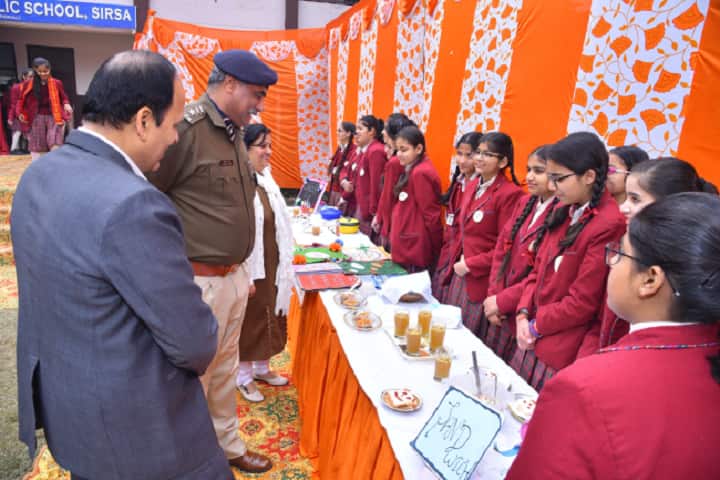 Dav Centenary Public School Sirsa-Science Exhibitions