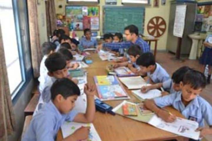 Dayal Singh Public School-Art and Craft