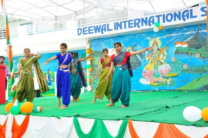 Deewal International School-Independence day