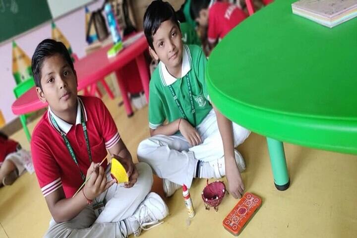 Delhi Public School-Art And Craft