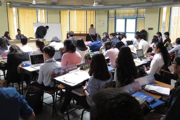 Delhi Public School-Classroom
