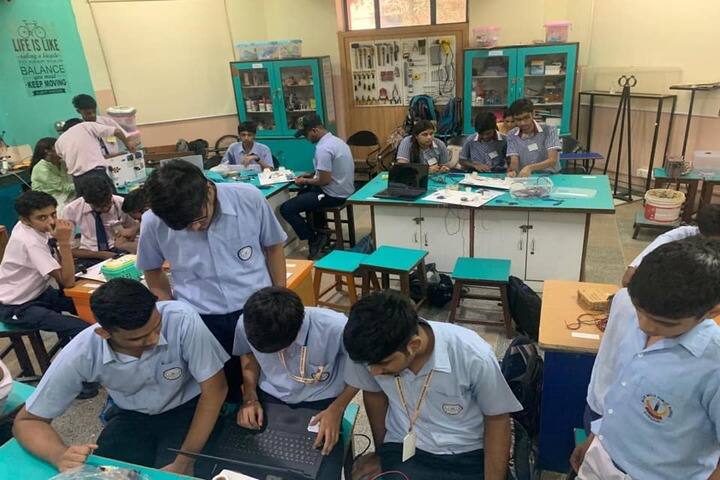 Delhi Public School-Lab
