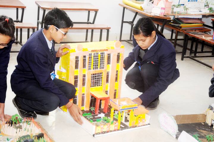 Future Point Public School-Art And Craft