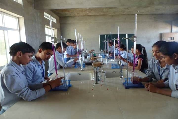 GR International School Kanina-Laboratory