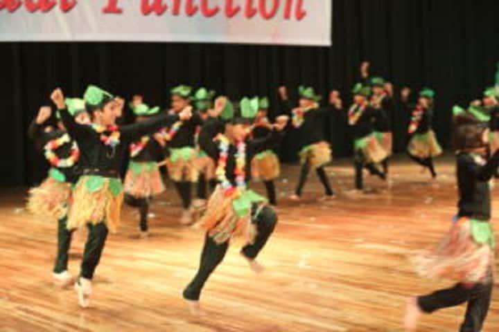 Gayatri Public School-Dance