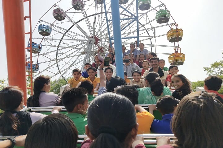 Gayatri Public School-Tour
