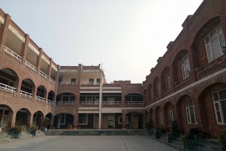 Geeta Vidya Mandir Public School-Campus-View Inside