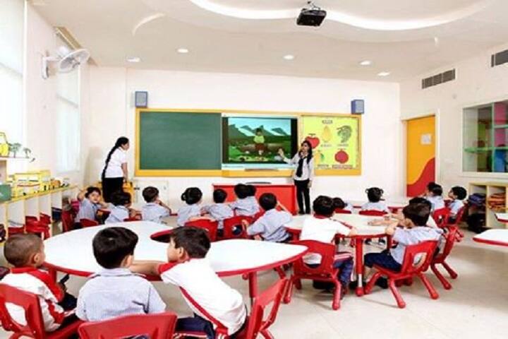Grand Columbus International School-Smart Classroom