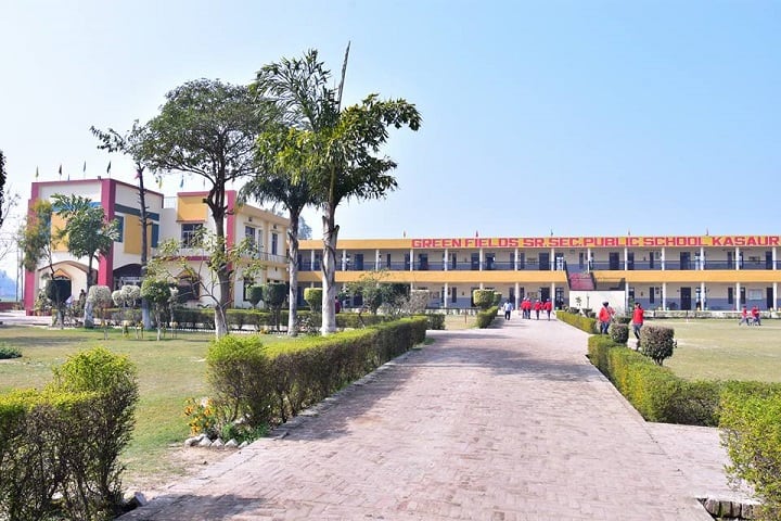 Green Fields Public School-Entrance