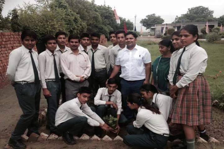 Green Wood Convent-Plantation