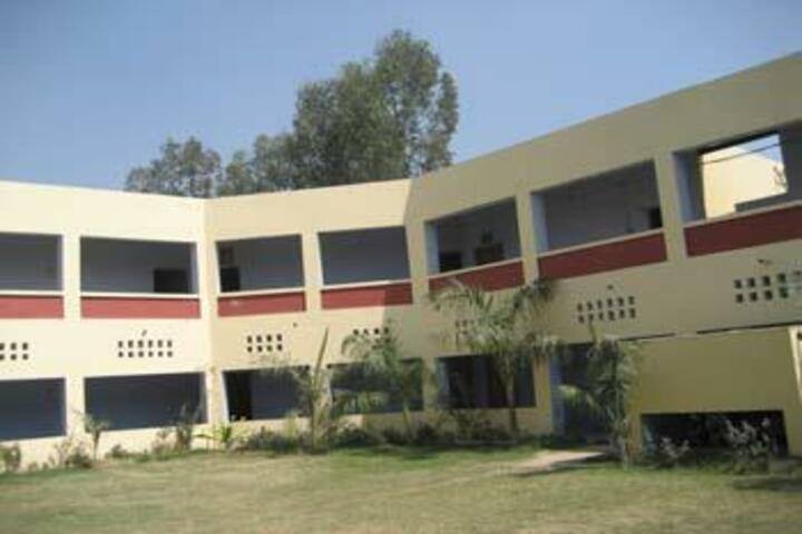 Greenland Public School-School Building