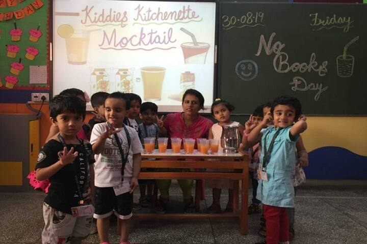 Greenwood Public School-Juice day