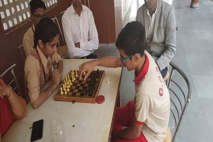 Guru Dronacharya Public School-Indoor Games