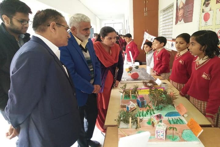 Guru Dronacharya Public School-Science Exhibition