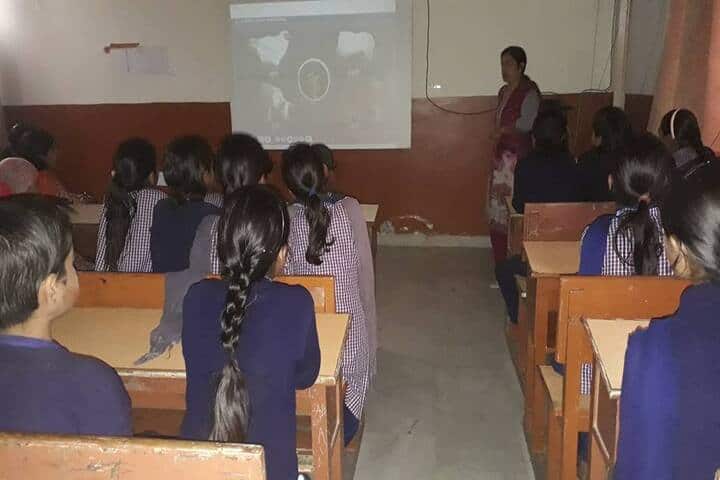 Guru Dronacharya Public School-Smart Class