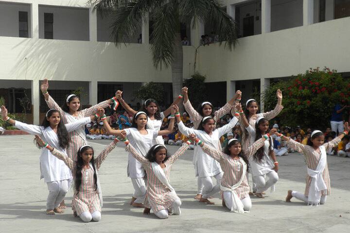 Guru Teg Bahadur Public School-Dance