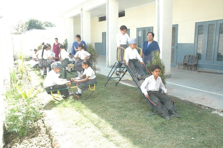 Guru Teg Bahadur Public School-Play Area
