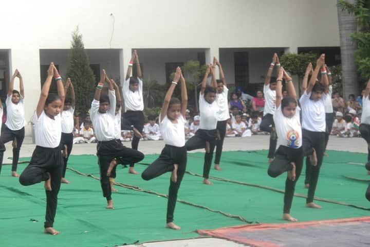 Guru Teg Bahadur Public School-Yoga