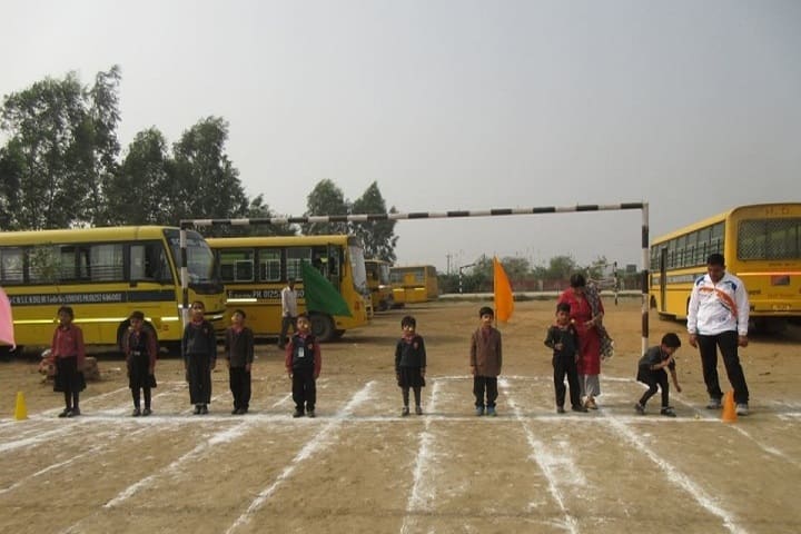 H D Public School-Play Area