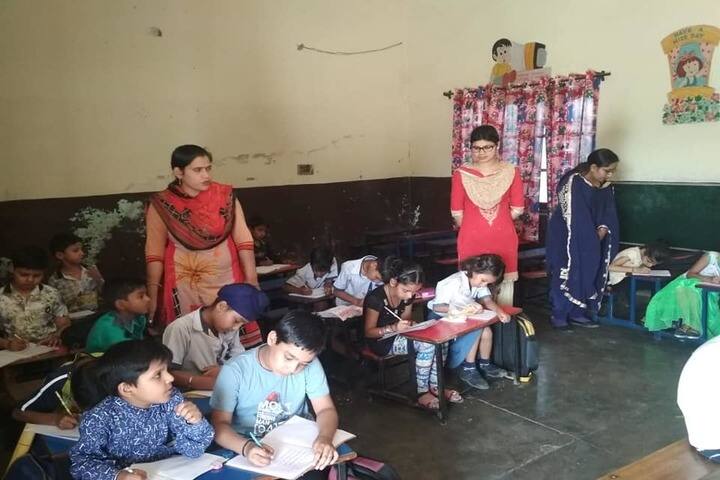 H C Memorial Public School-Classrooms