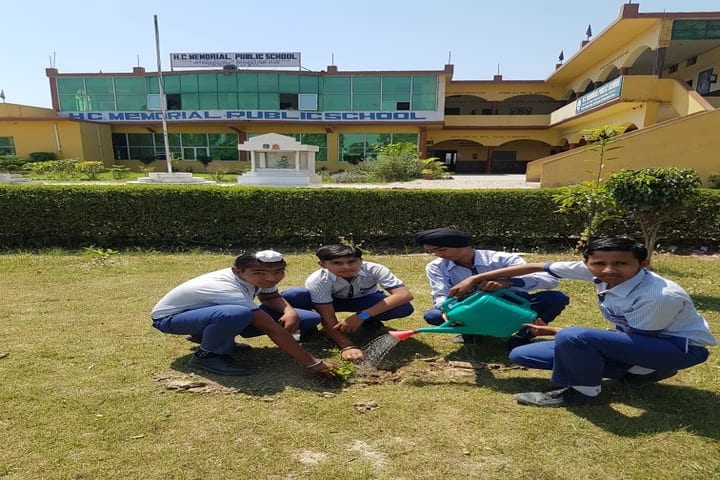 H C Memorial Public School-Plantation