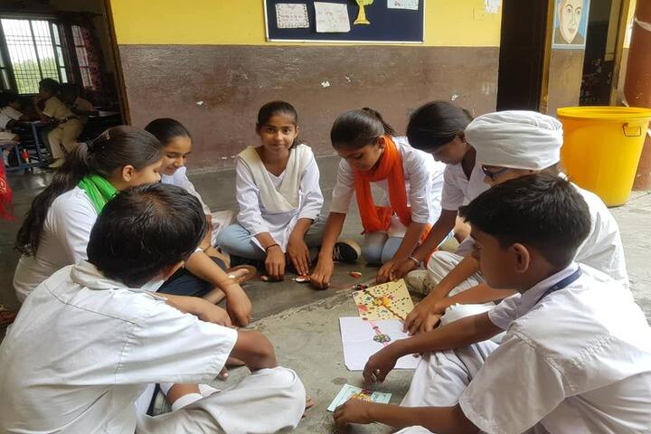 H C Memorial Public School-Rakhi Making