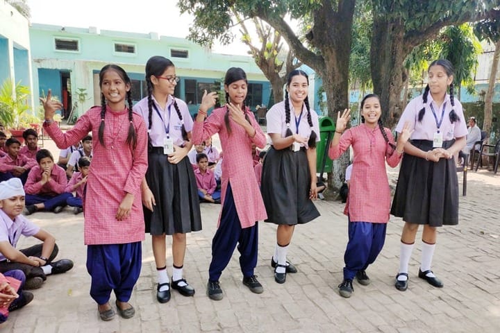 Hallmark Public School-Dance
