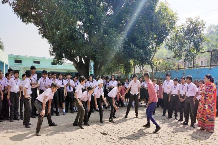 Hallmark Public School-Games