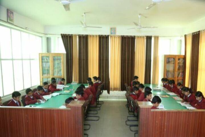 Hindu Public School-Library