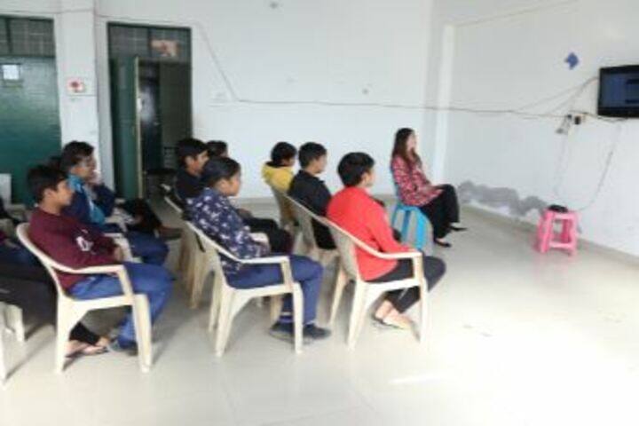 Hindu Public School-Smart Class