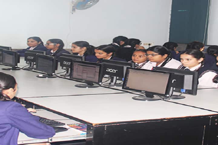 Holy Child Senior Secondary School-Computer Lab