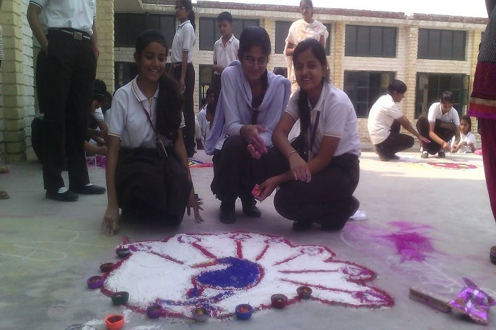 Holy Field Model Sr Sec School-Rangoli