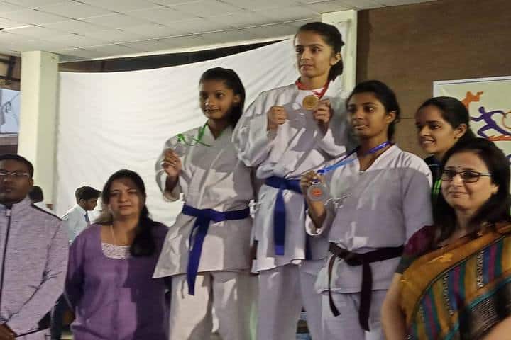 I D Dav Public School-Karate