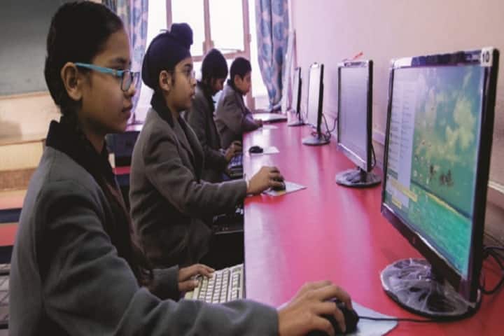 Indian Public School-Computer Lab