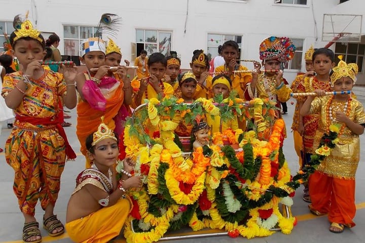 Ishwar International School-Janmasthami